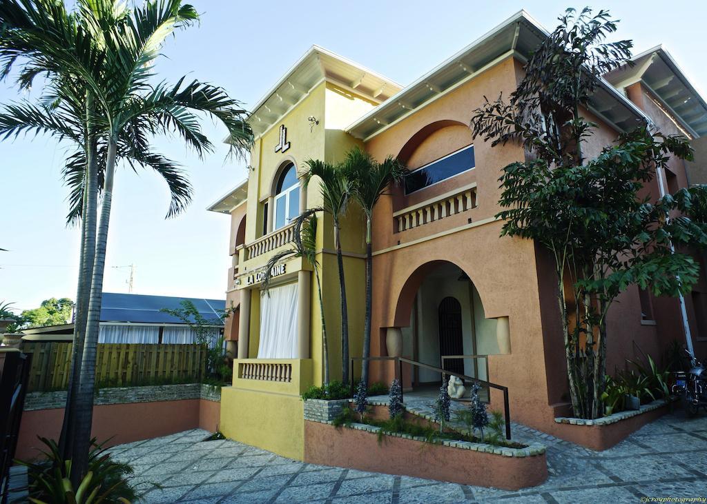 La Lorraine Hotel Petionville Exterior photo