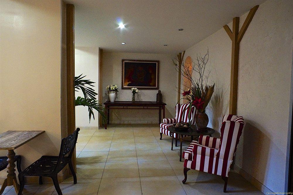 La Lorraine Hotel Petionville Exterior photo